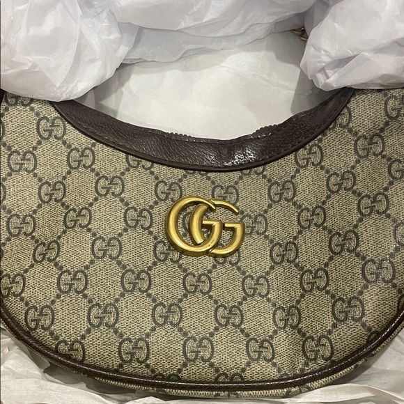 Gucci GG Mini Shoulder Bag in Beige and Brown with Gold Hardware - Picture 9 of 10